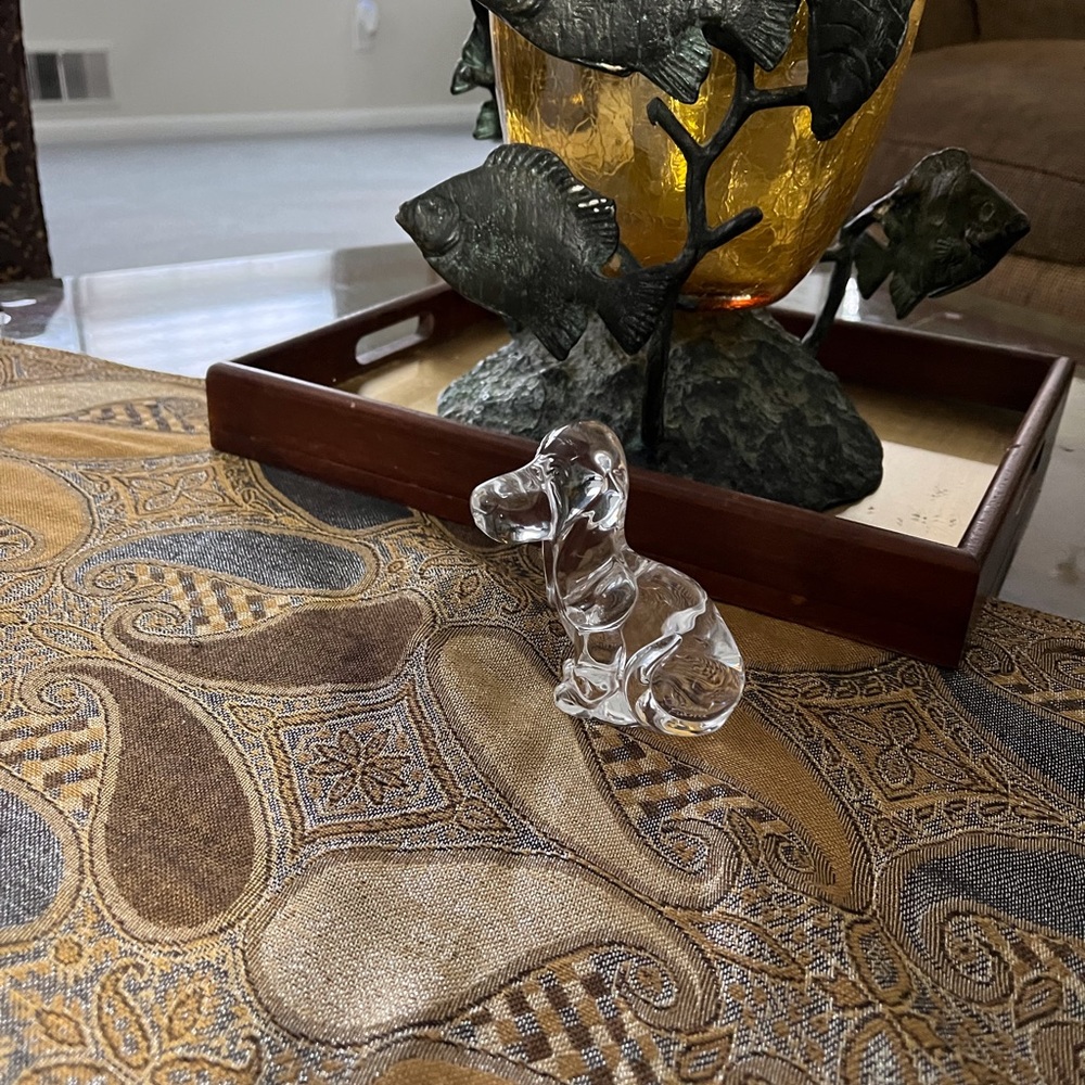 DAUM FRANCE -sitting hound dog miniature statue.